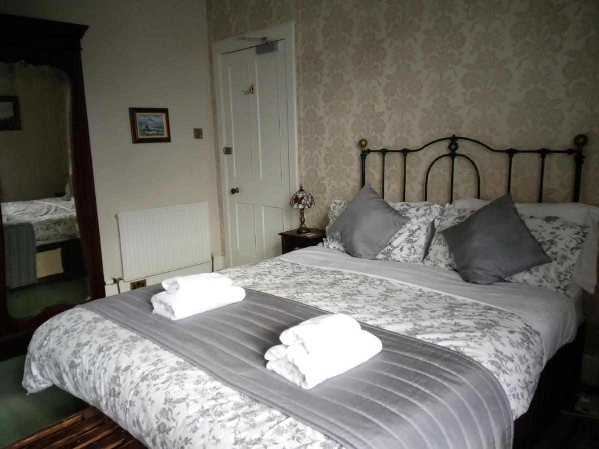 Dunallan Guest House Grantown-on-Spey Екстер'єр фото